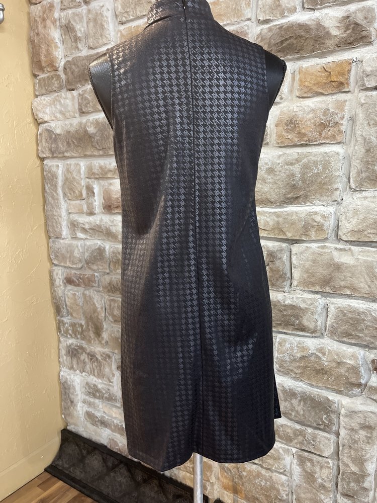 Bar III Black Houndstooth Shift Dress, Size M
