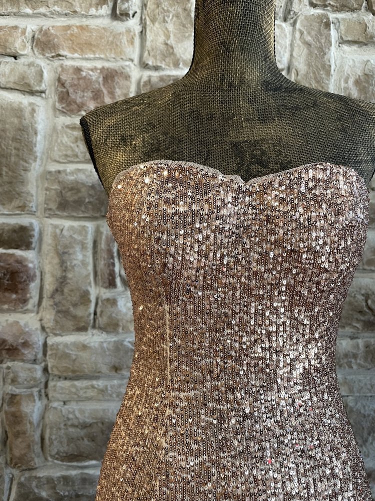 Aidan Mattox Rose Gold Sequin Ruffle Hem Dress, Size 0