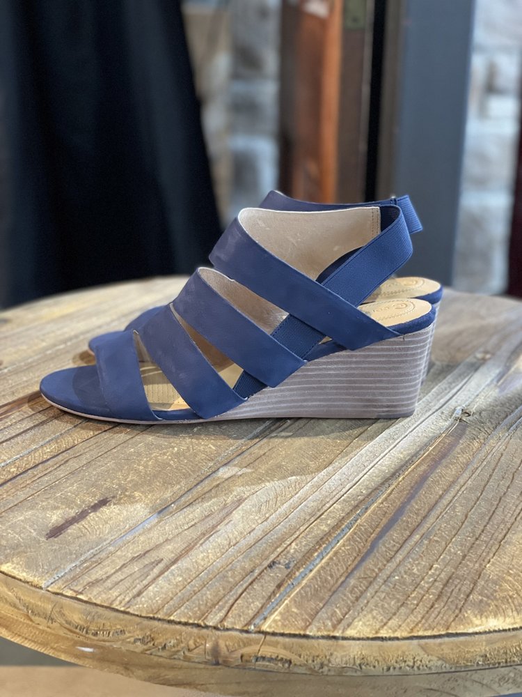 Corso Como Navy Leather Wedge Sandals, Size 9