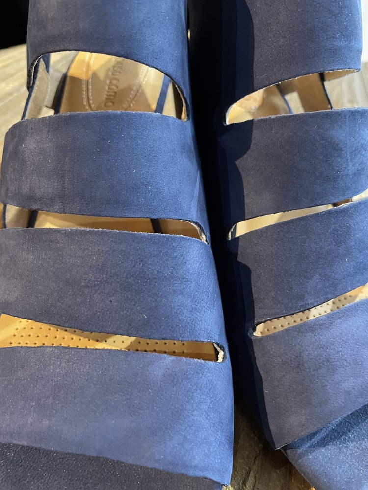 Corso Como Navy Leather Wedge Sandals, Size 9