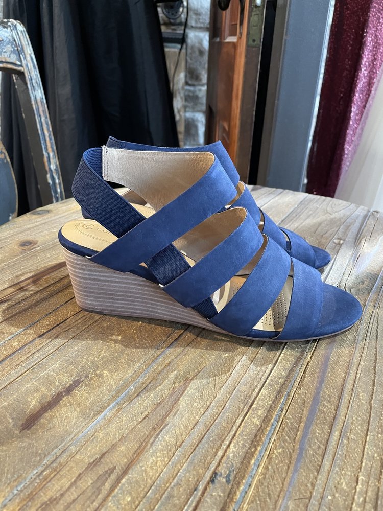 Corso Como Navy Leather Wedge Sandals, Size 9