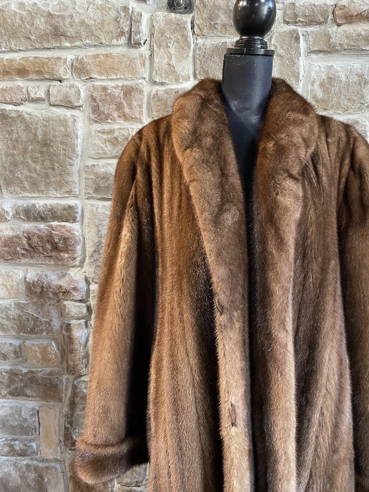 A.J. Ugent Brown Ranch Mink Coat with Rolled Cuffs, Size XL