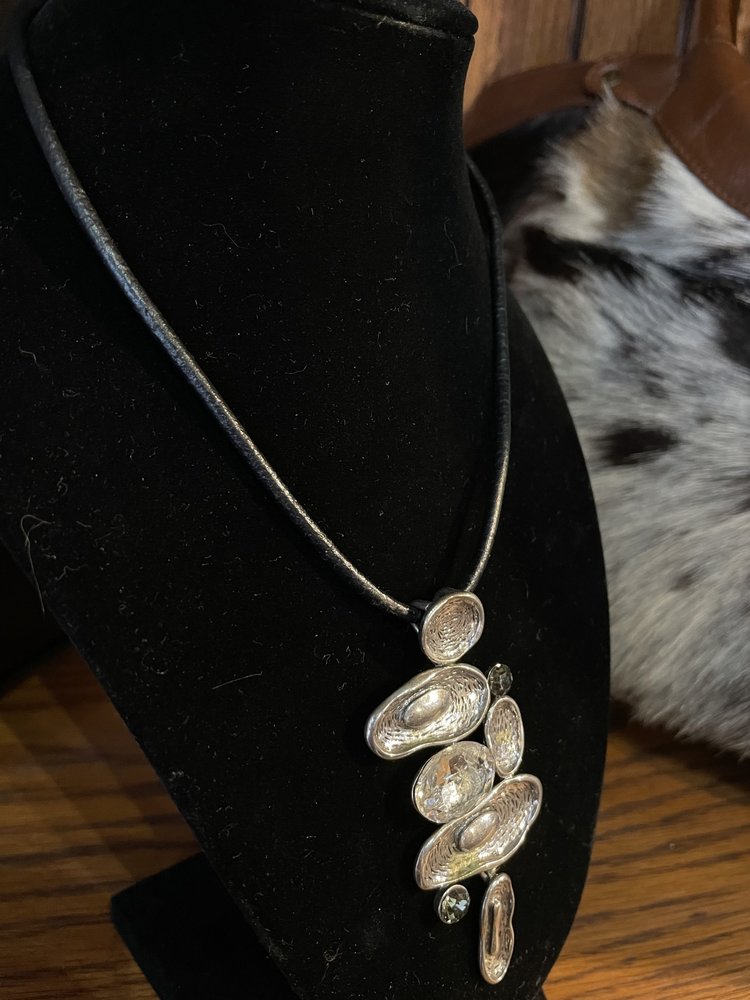 Silver Abstract Ripple Gem Necklace