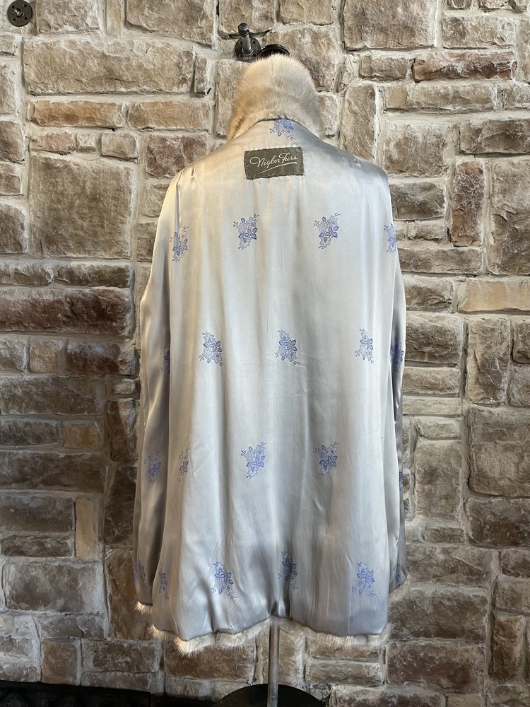 Nigbor Furs Blue Iris Section Mink Stroller, Size L