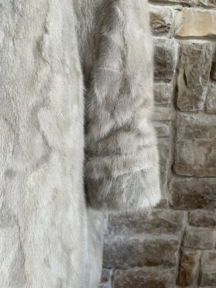 Nigbor Furs Blue Iris Section Mink Stroller, Size L