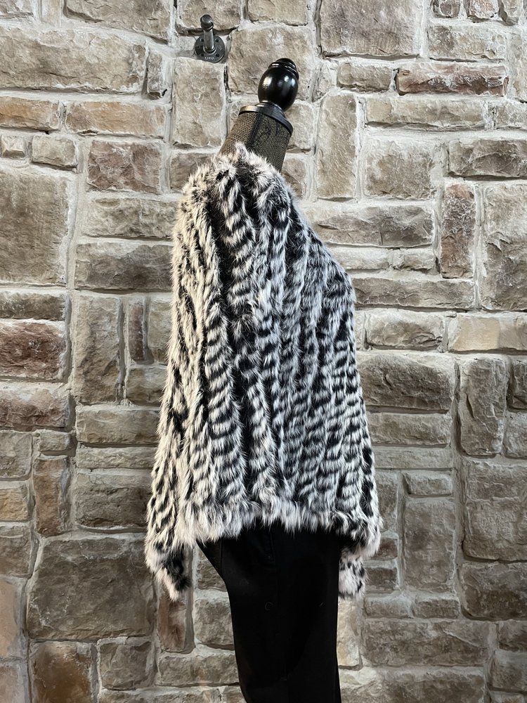 Black and White Knitted Rabbit Poncho O/S