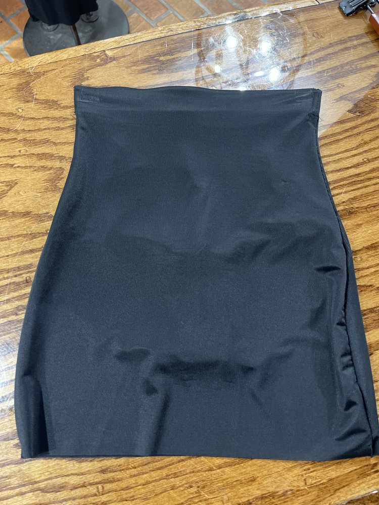 Skinnygirl Black  Body Skirt Size S