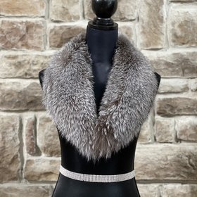 Indigo Fox Collar 34"
