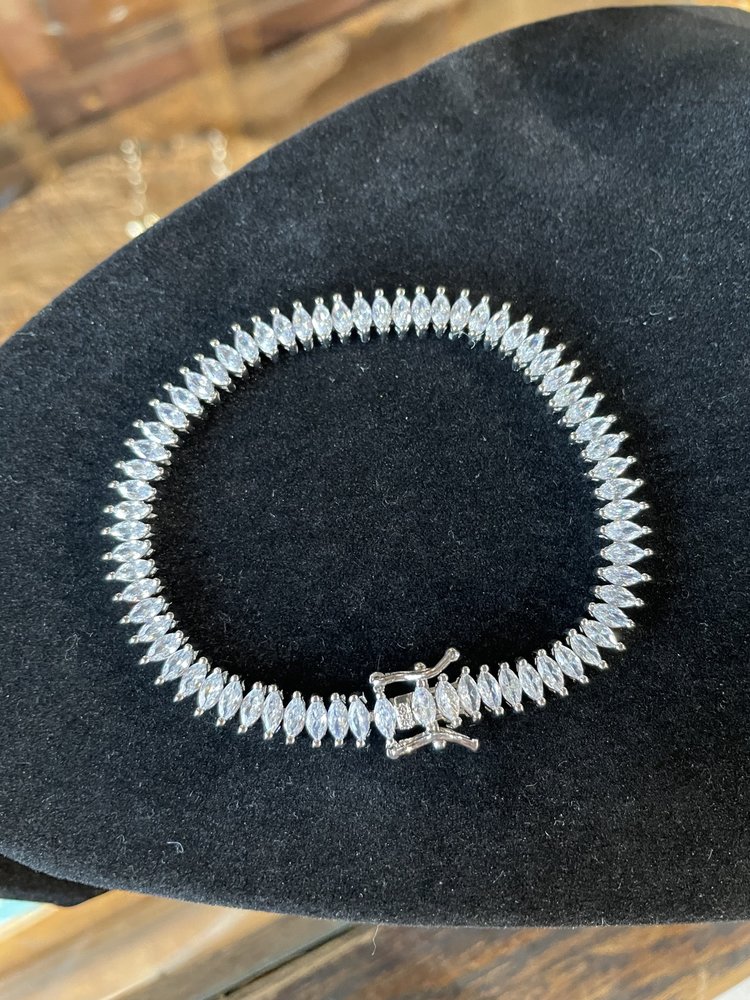 Silver Marquise Cubic Zirconia Tennis Bracelet