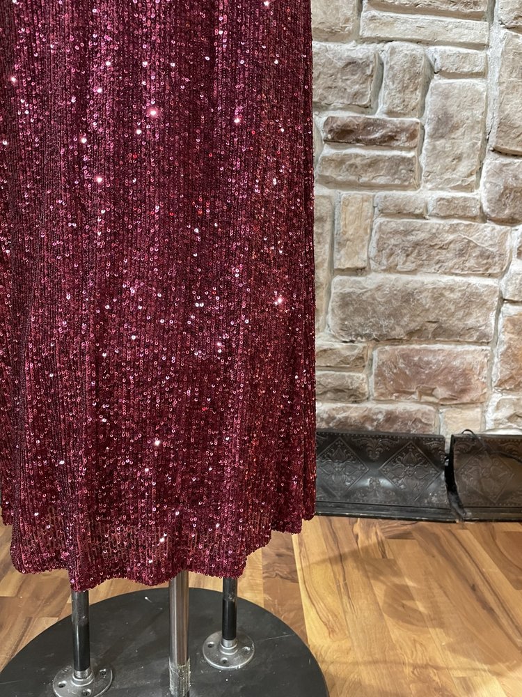 Morgan & Co. Burgundy Sequin Halter Key Hole Dress