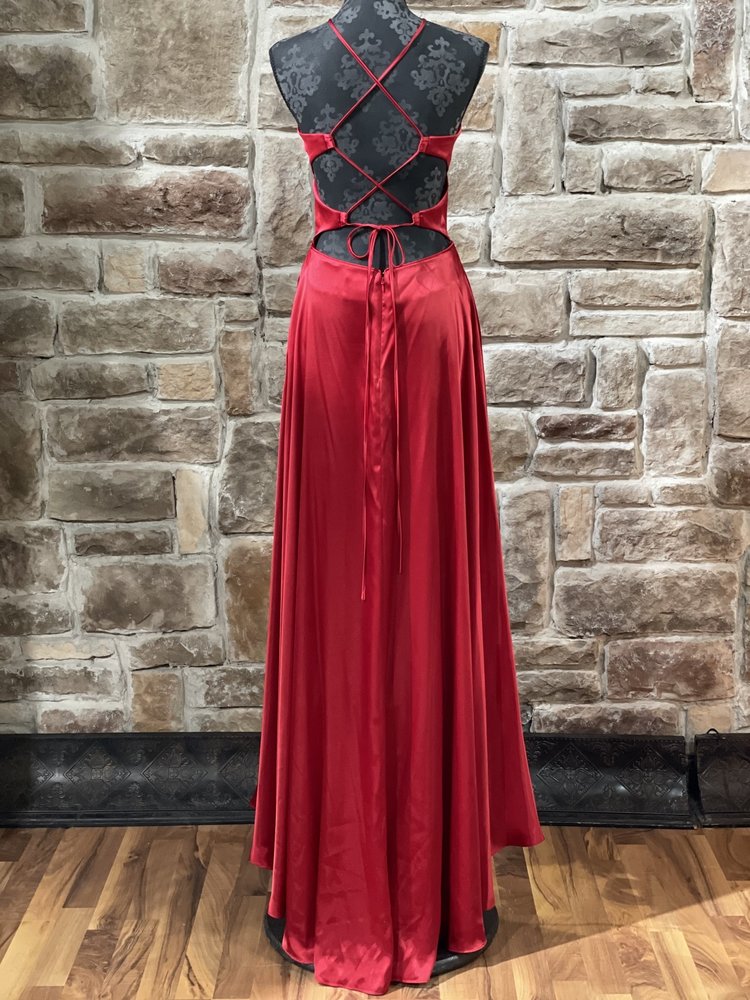 Blondie Nites Red Halter Strappy Open Back Gown w/ Pockets