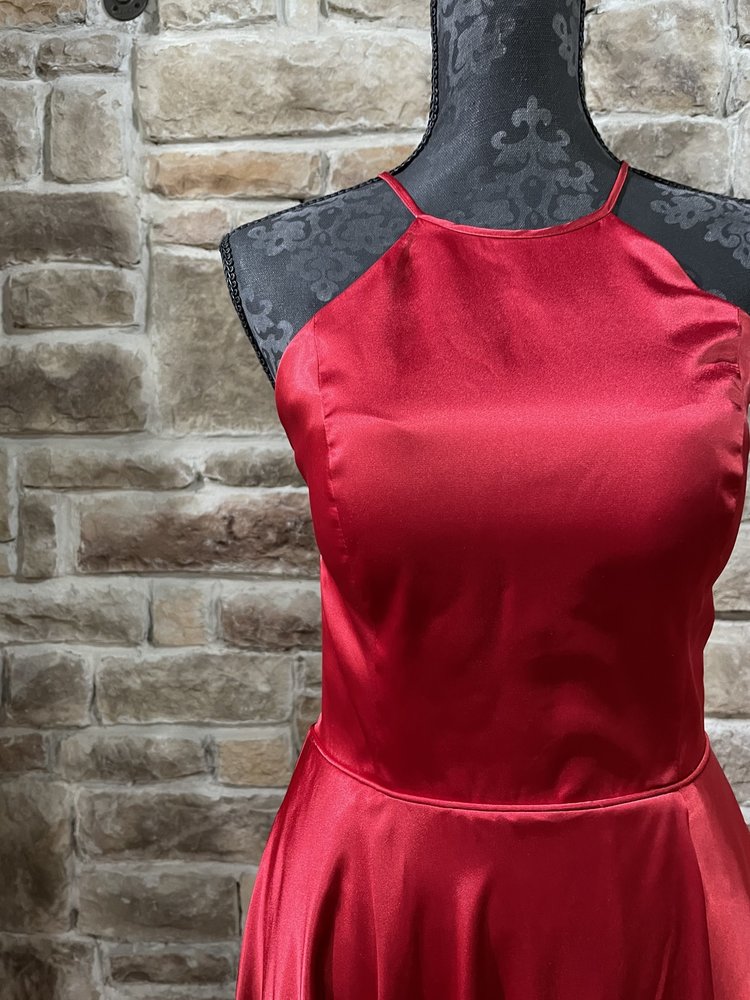 Blondie Nites Red Halter Strappy Open Back Gown w/ Pockets