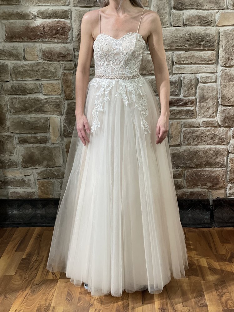 TLC Say Yes to the Prom Ivory Embroidered Overlay Corset Back Gown, Size 1/2