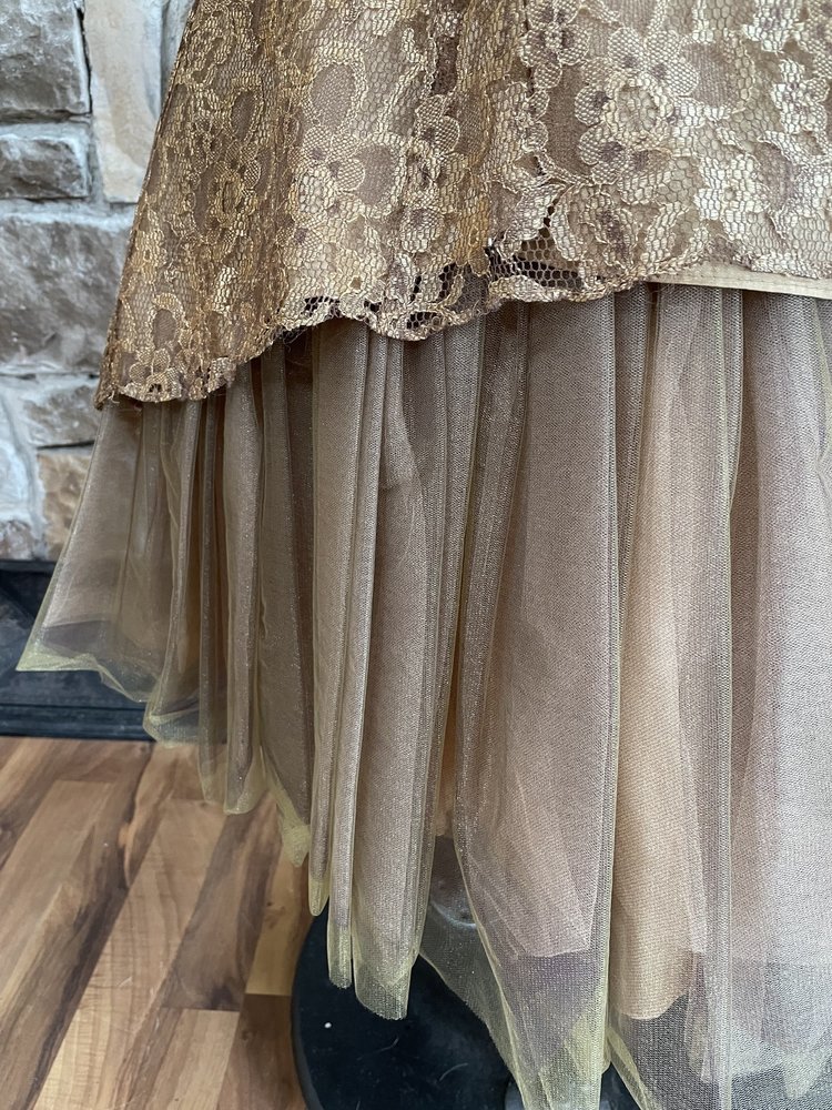 Blondie Nites Gold Lace Jeweled Belt Trumpet Gown, Size 7