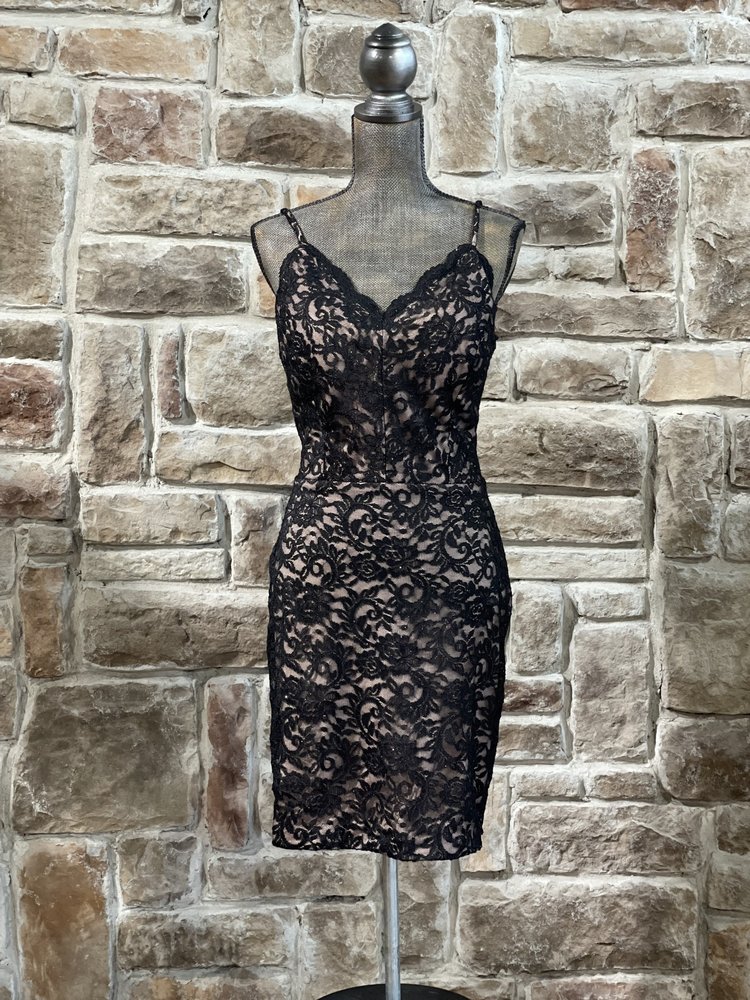 Morgan & Co. Black Glitter Lace Open Back Dress, Size 15/16