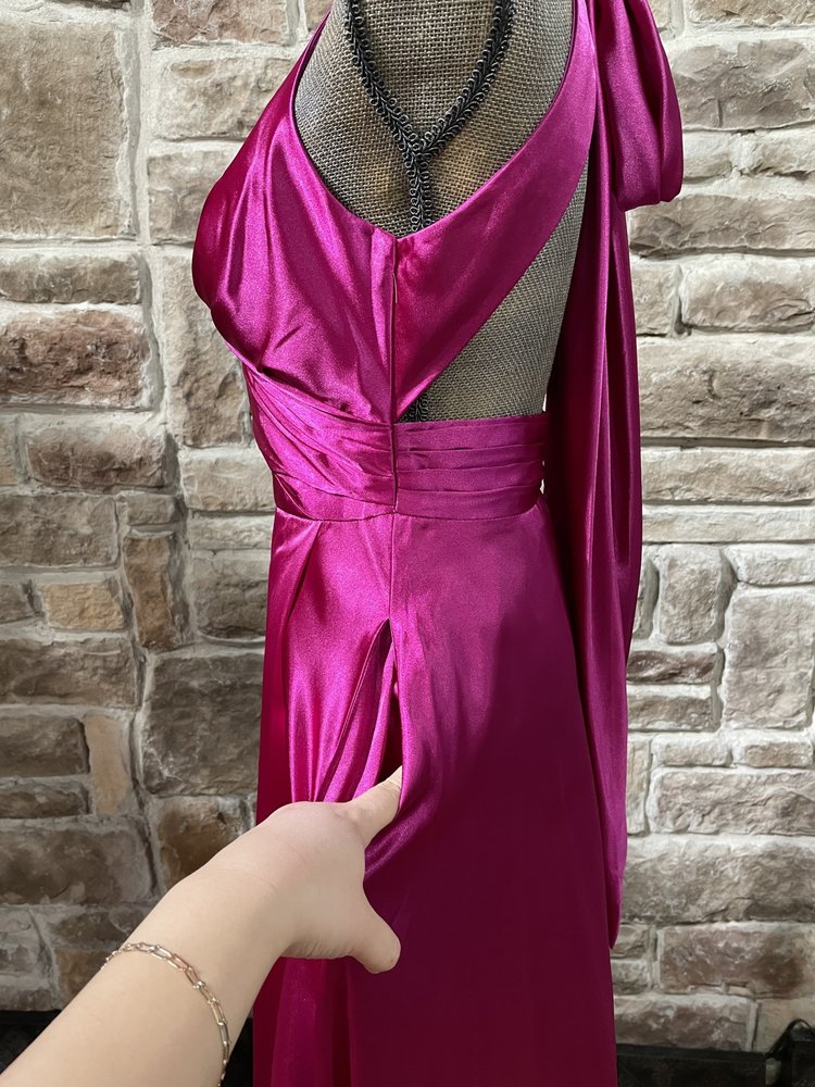 Morgan & Co. Pink Satin Halter Tie Neck Gown w/Pockets