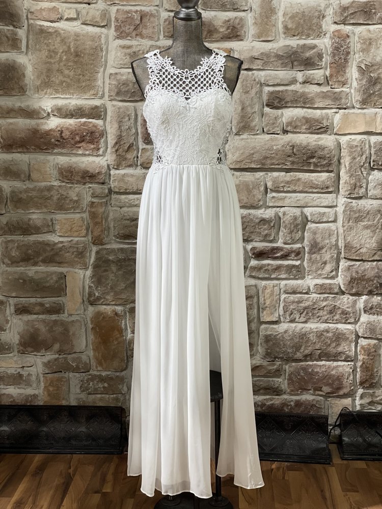 City Studio White Embellished Illusion Lace Gown, Size 13/14