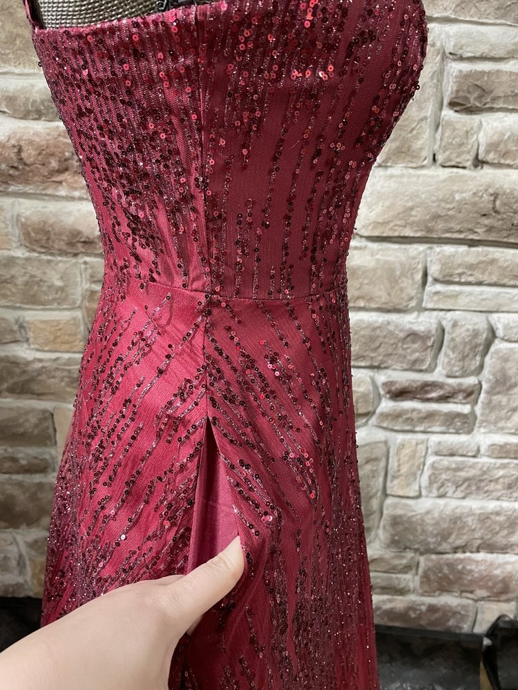 TLC Say Yes to the Prom Red Glitter Mesh Gown w/ Pockets