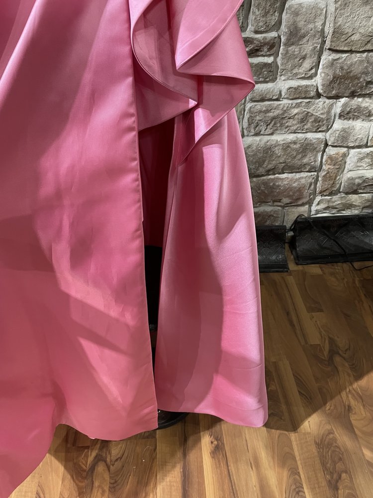 Sherri Hill Pink Side Ruffle Gown w/Pockets, Size 10