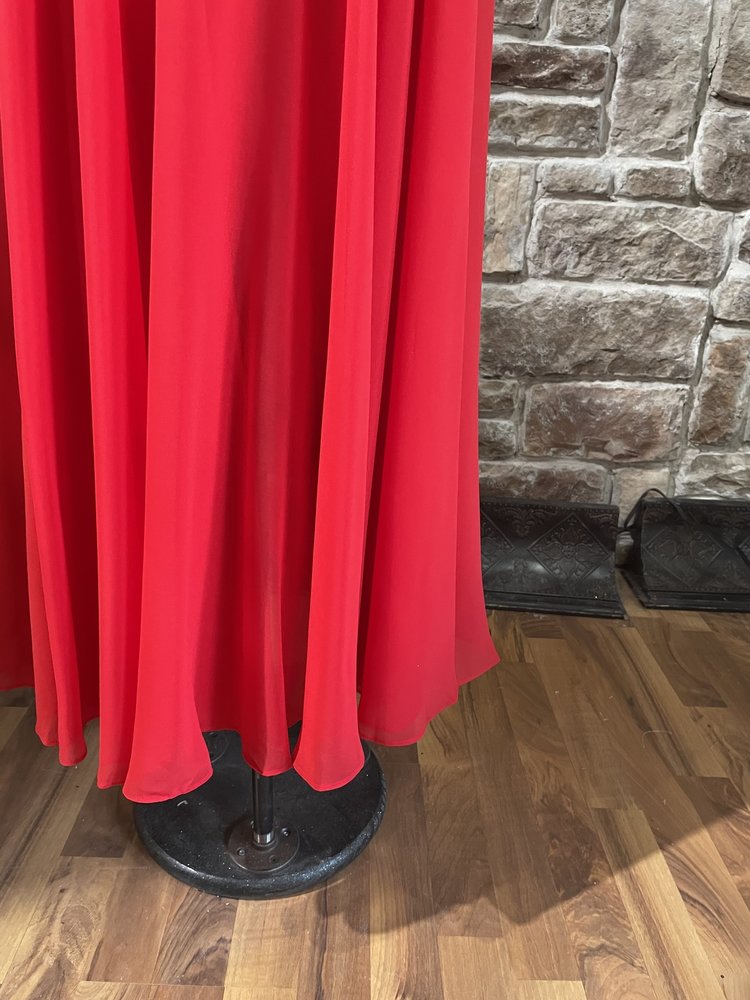 City Studio Red Two-Piece Glittered Lace Halter and Chiffon Gown