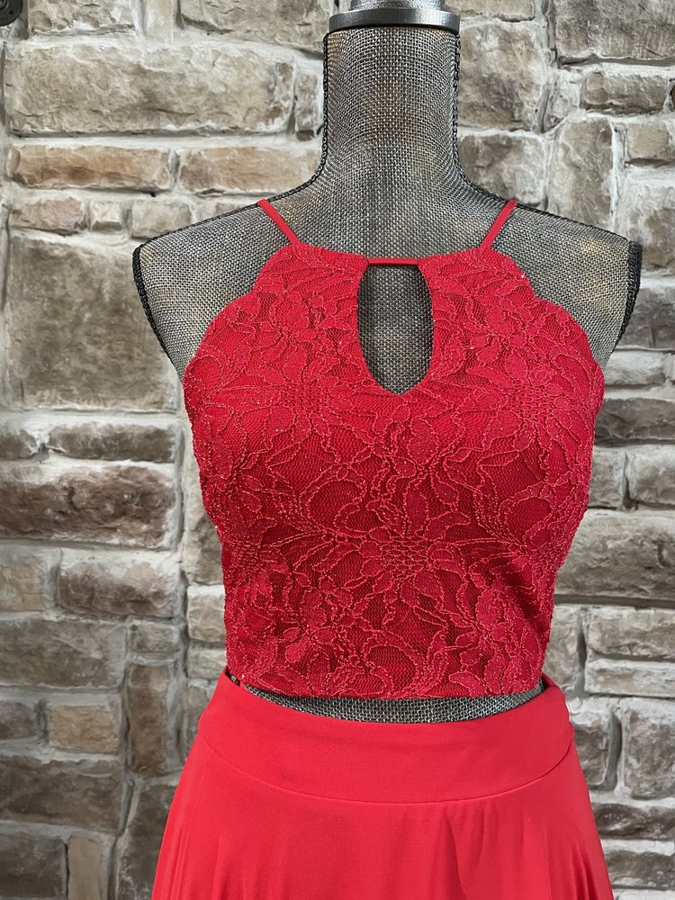 City Studio Red Two-Piece Glittered Lace Halter and Chiffon Gown