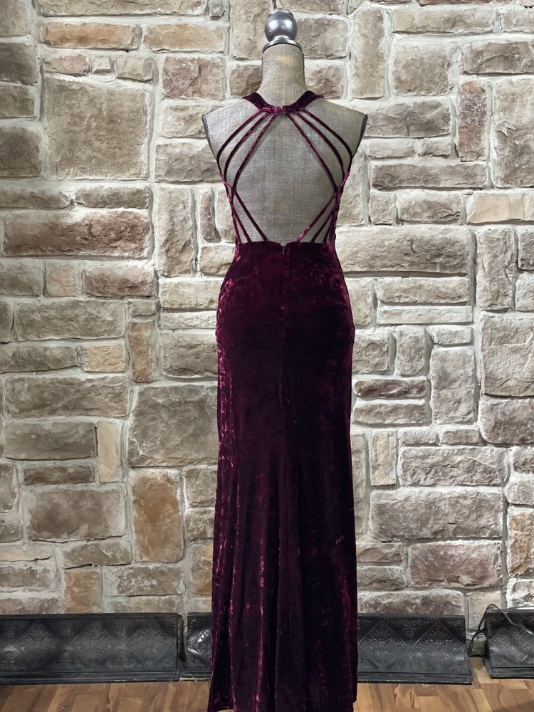 City Studio Maroon Crushed Velvet Strappy Back Gown
