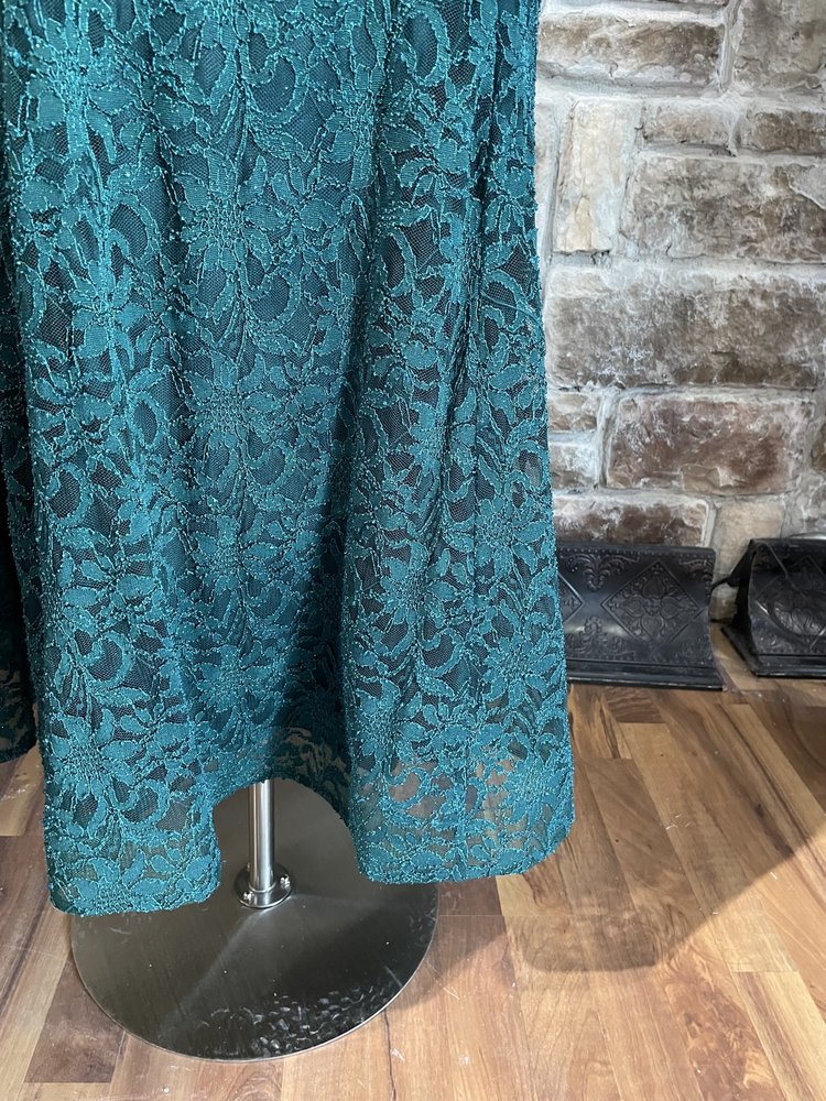 BCX Green Lace Mermaid Evening Gown