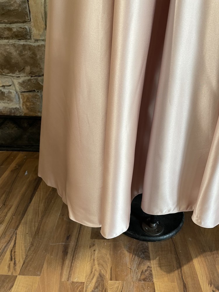 Blondie Nites Black and Pink Mesh Cross Gown w/ Pockets, Size 9/10