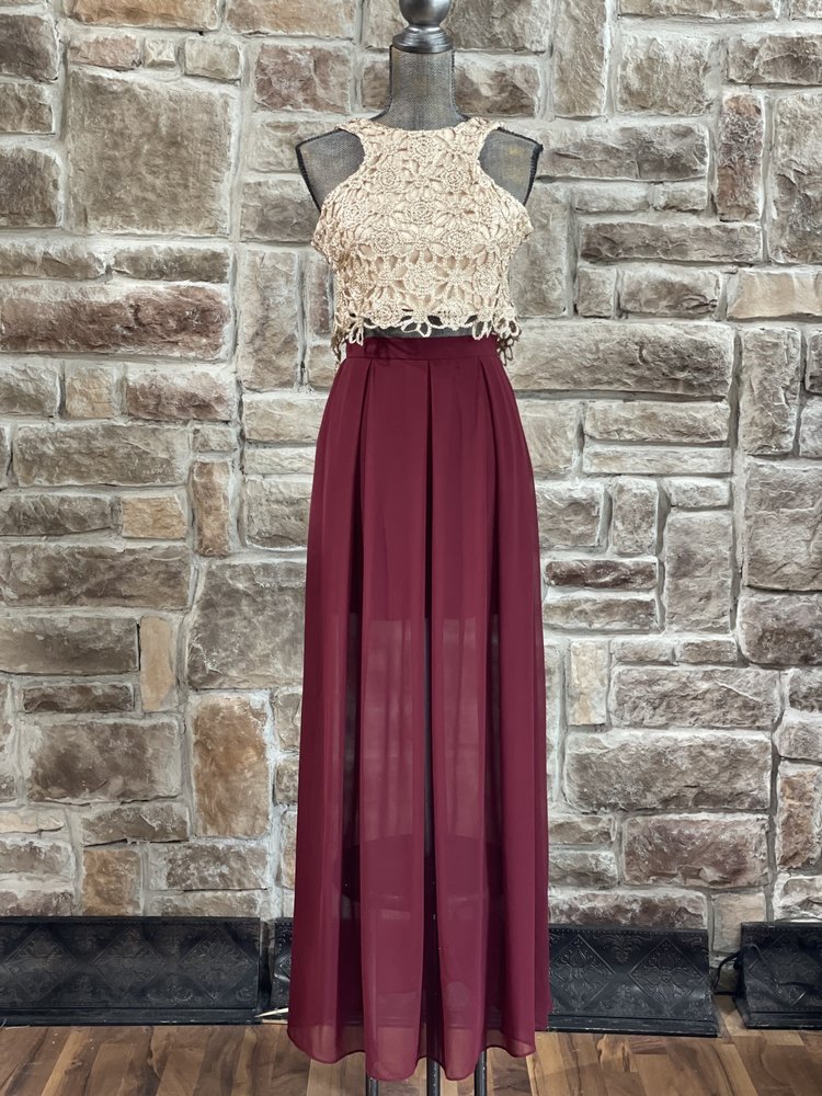 B Darlin Gold and Maroon Two Piece Gown, Size 1/2