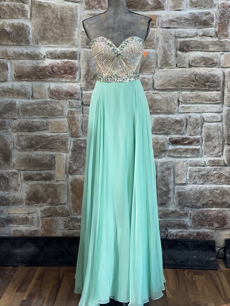 Sherri Hill Green Embellished Bodice Chiffon Gown, Size 0