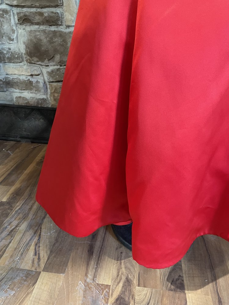 Sherri Hill Red Lace Mesh Embellished Trumpet Gown, SIze 9/10