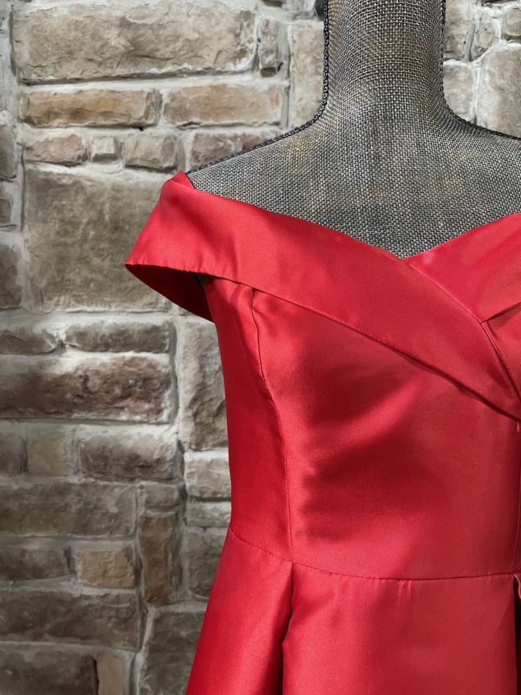 B Darlin Red Box Pleat Off the Shoulder Gown, Size 11/12