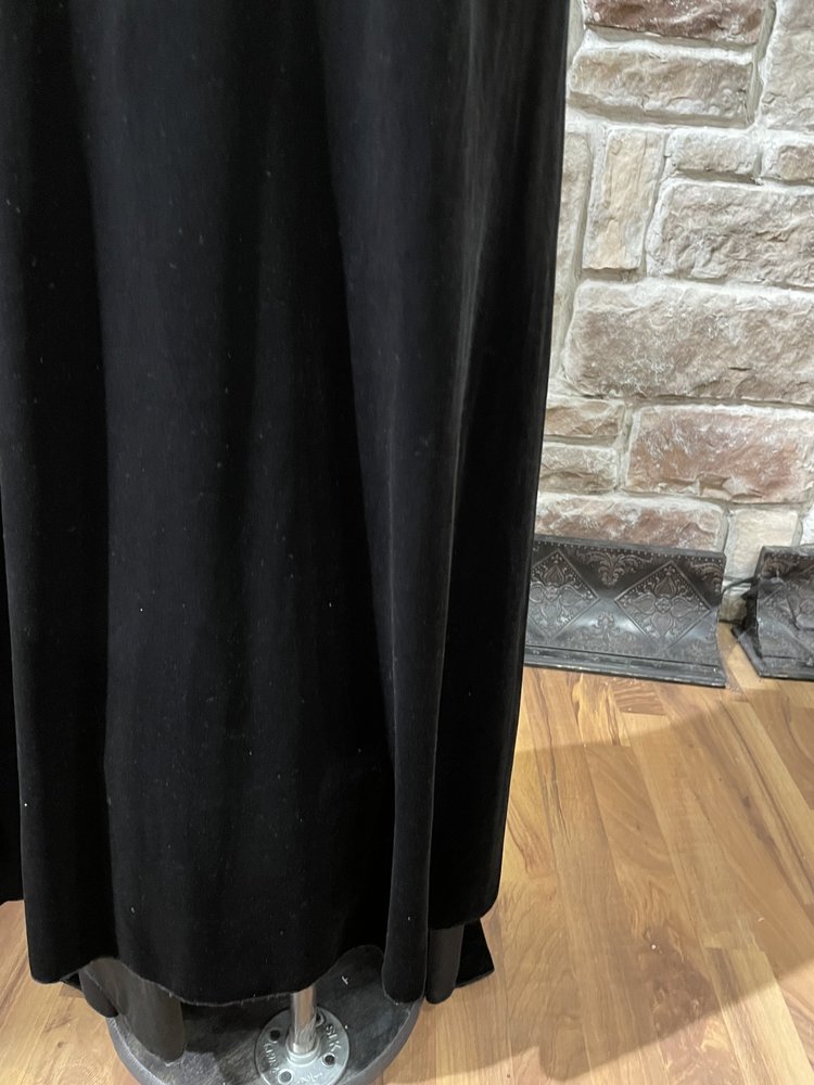 Madison James Black AB Embellished Velvet Strapless Gown, Size 8