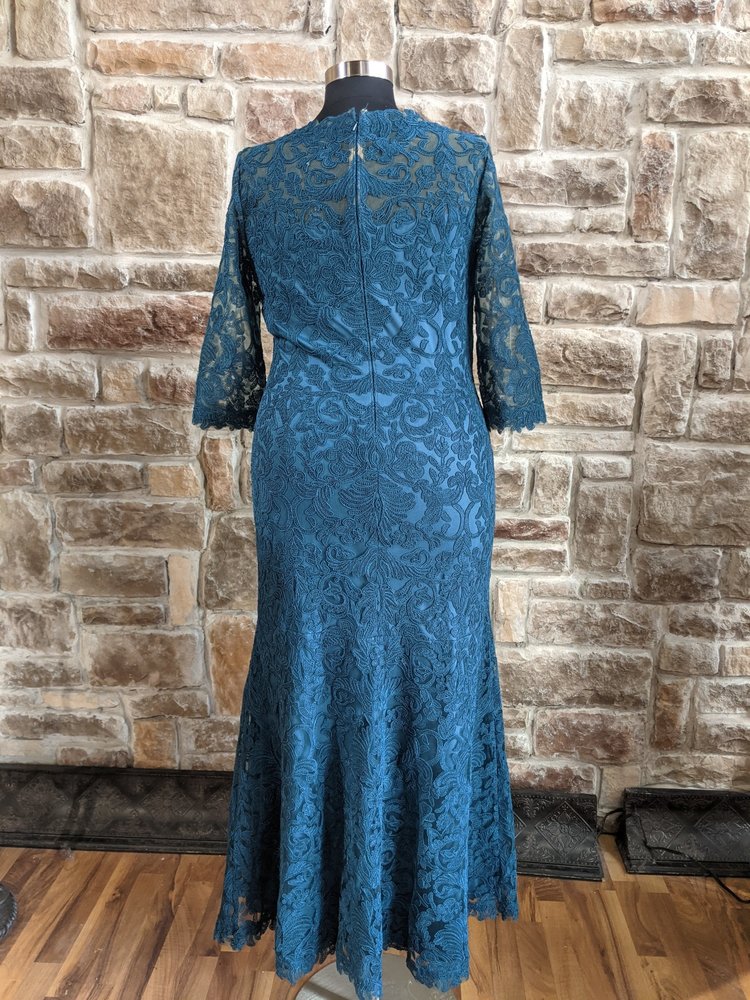 Tadashi Shoji Dark Teal Embroidered Gown, Size 16W