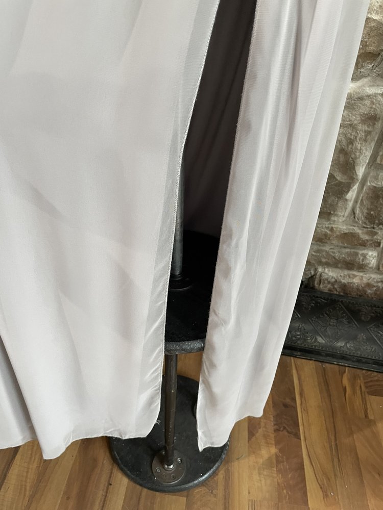 Emerald Sundae Silver Embellished Waist Lace Zipper Back Gown, Size M