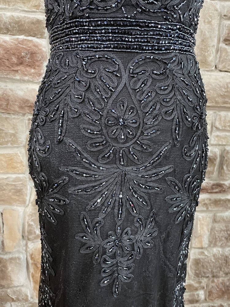 Cinderella Divine Black Mesh Embellished Tulle Mermaid Gown, Size 6