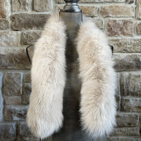 Blush Fox Collar 38"