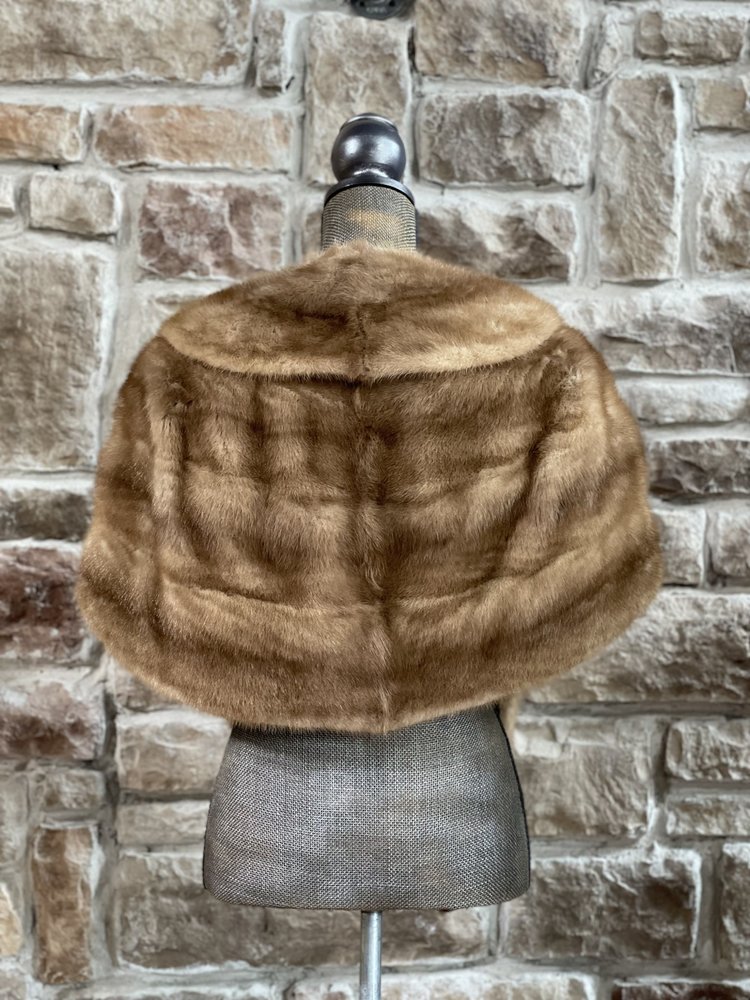 Autumn Haze Mink Stole w/ Pockets, Size M/L