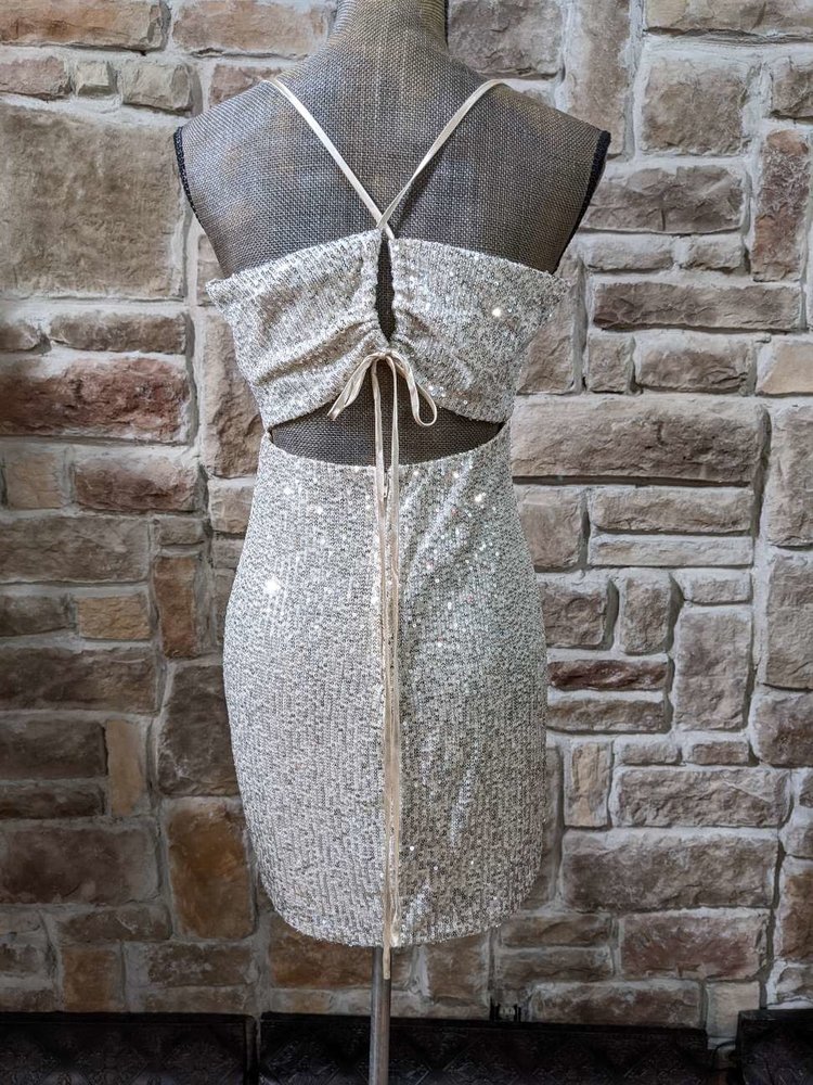 Speechless Ivory Bodycon Dress with Cutout Back, Size 9/10