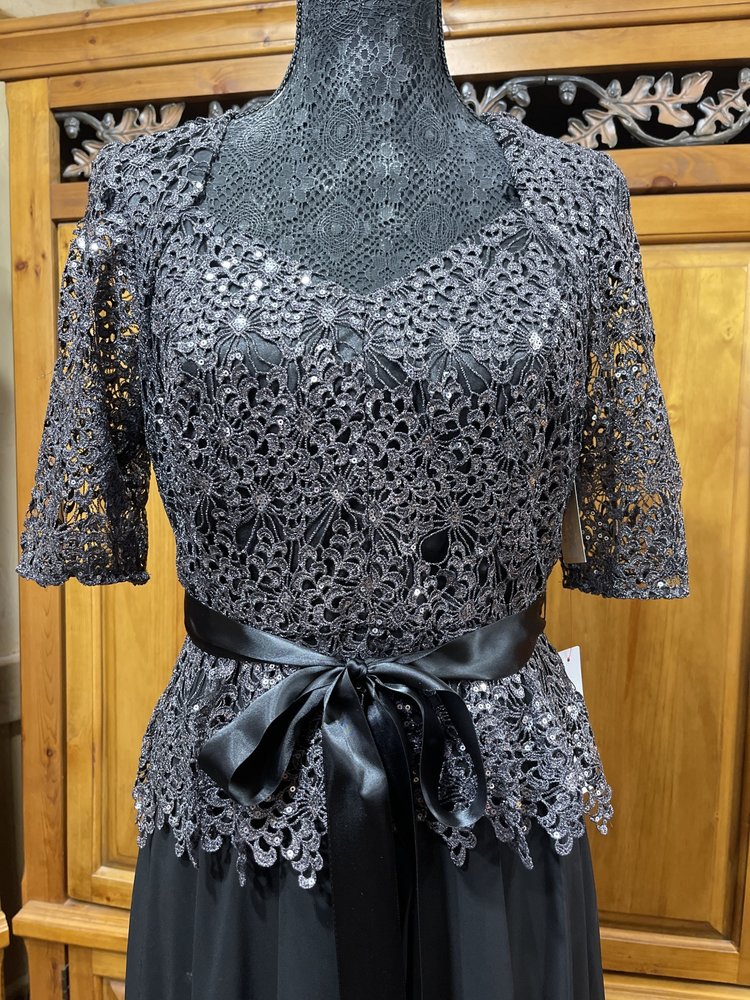 Decode 1.8 Black Sequin Lace Bodice Mock Two Piece Chiffon Dress, Size 8