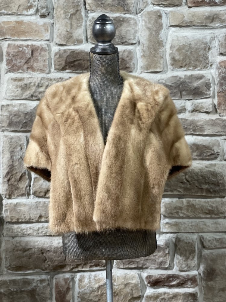 Azurene Mink Stole w/ Pink Liner, Size M