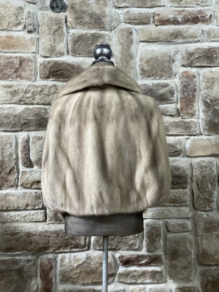 Truesdell Blue Iris Mink Stole w/ Peter Pan Collar, Size M