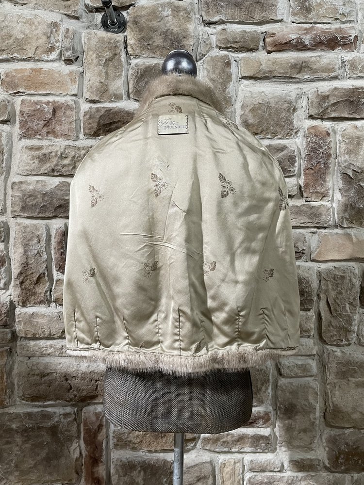 Truesdell Blue Iris Mink Stole w/ Peter Pan Collar, Size M