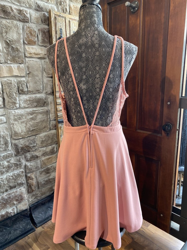 City Studio Blush Pink A-Line Lace Side Dress