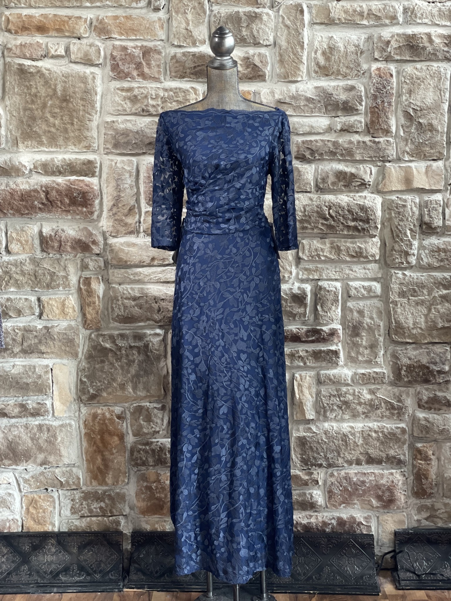 Navy Embroidered Leaf 3 4 Sleeve Gown Size 10