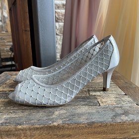 Adrianna Papell Silver Rhinestone Mesh Peep Toe Kitten Heel, Size 7