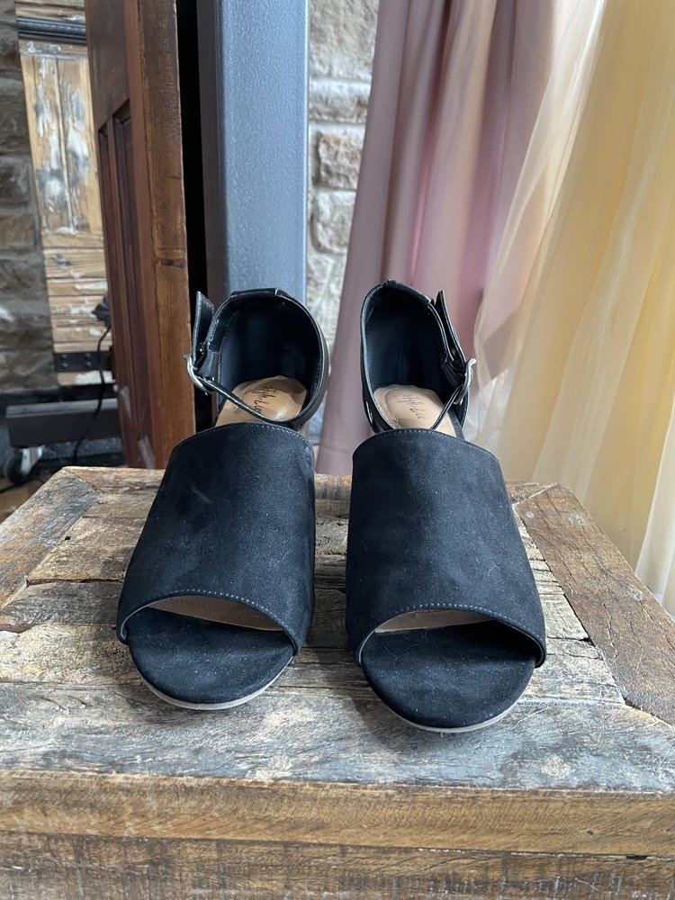 Style & Co Black Suede Heeled Mule Sandal w/ Ankle Straps, Size 11