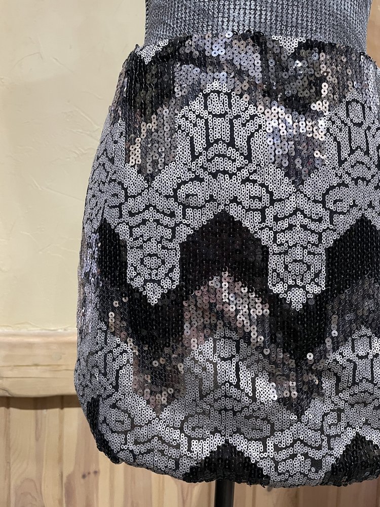 Umgee USA Black and Gray Geometric Sequin Mini Skirt, Size M