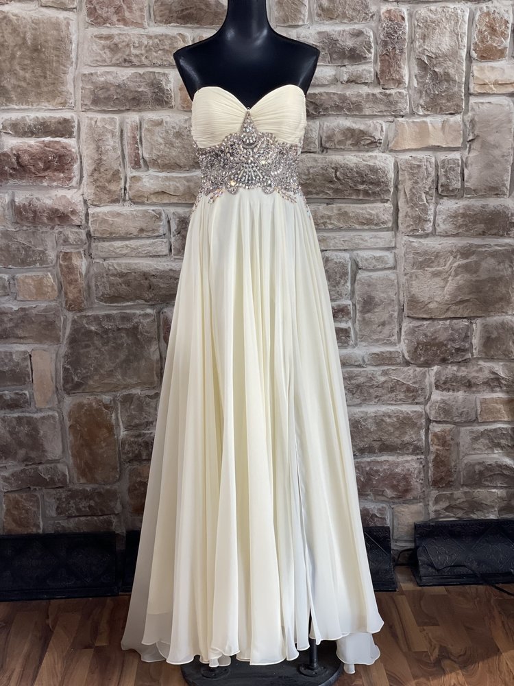 Terani Couture Light Yellow Crystal Embellished Waist Gown w/ Scarf, Size 8