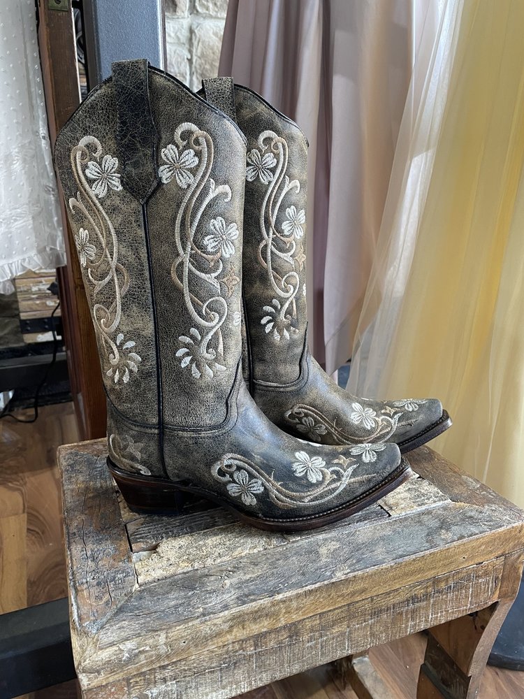 Corral Corral Boot L5175 Black with Floral Embroidery